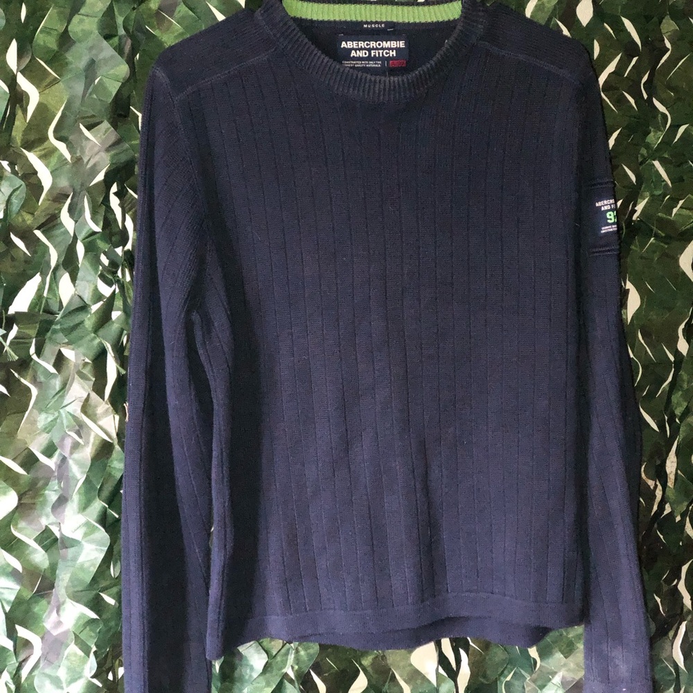 Abercrombie & Fitch Men's Navy Sweater